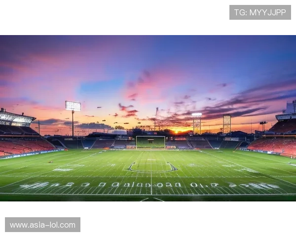 足球巨星魅力尽显 精彩宣传画集展现球场风采与激情