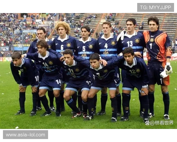 阿根廷足球历史十大传奇球星盘点及其辉煌成就回顾